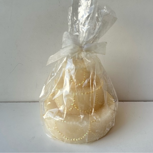 Tag Other - Scented Wedding Cake Candle 3-Tier Glitter Pearls New In Wrap 50hr